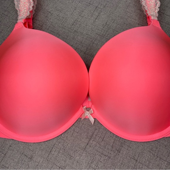 Victoria Secret’s Pink Push Up Bra Lace Trim 38D New - Picture 4 of 7